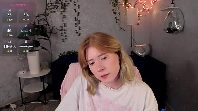Elira_VaneのライブXXXチャット