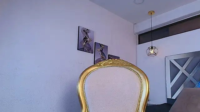 Rossi_ss1 élő XXX-chatje