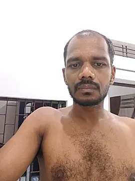 Chatroom XXX en direct de Daddyishere_19