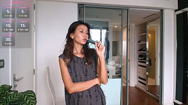 Chat +18 de Melissa_Mone ao vivo