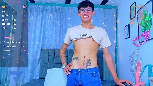 NicolasTorrez Live XXX-chat