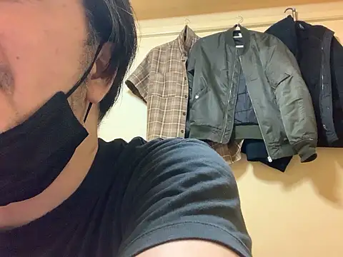taka42086 live XXX chat