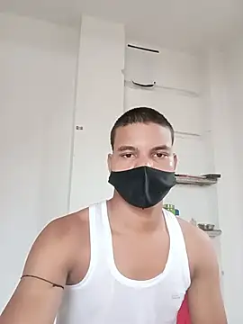 Sufian999 现场XXX聊天