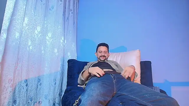 pigbananax Chat XXX in diretta