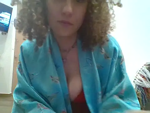 Chat XXX ao vivo de ValeriaMonroe