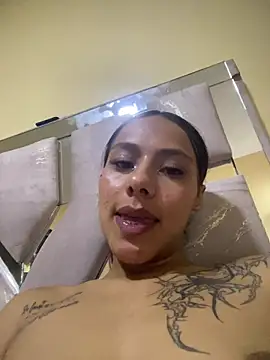 im_Emily_LS' Live XXX Chat