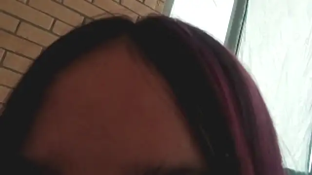 Chat XXX en directo de IronicBuckle