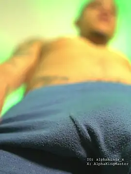 Онлайн чат XXX AlphaMasterXxx