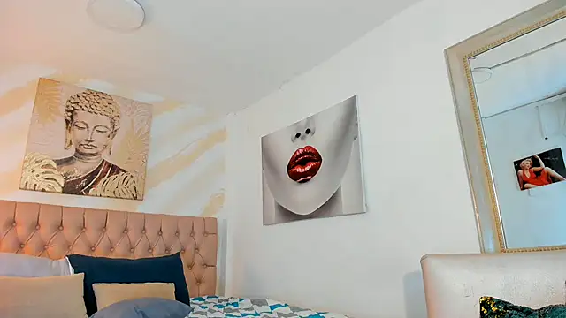 Zaira_sofiaa's Live XXX Chat