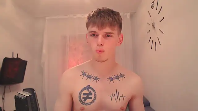 Fredd_Xanders Live XXX-chat