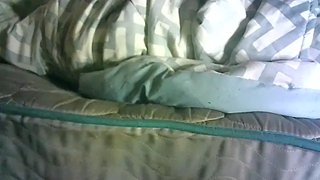 CR3M3_FIR3's Live XXX Chat