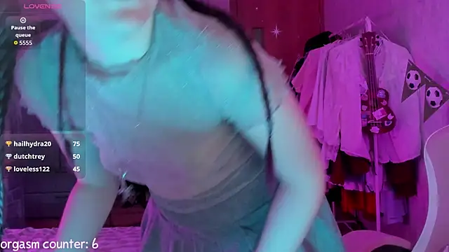 XXX chat uživo modela RileyNymph