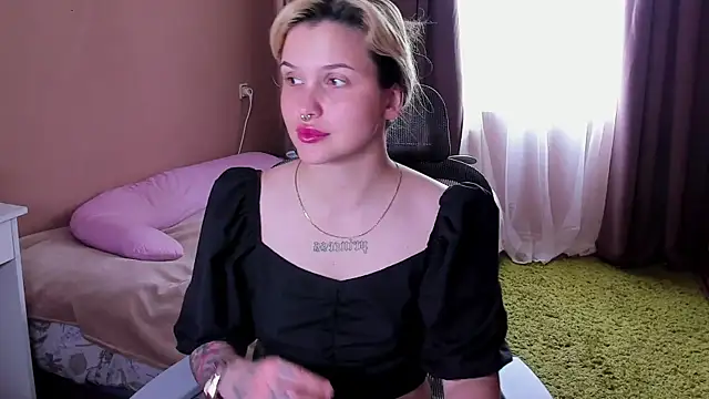 Živý XXX chat hellfirekiss