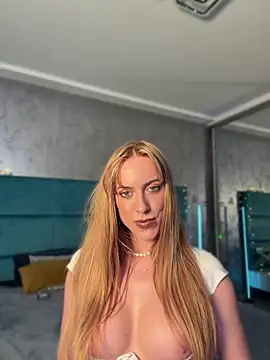 Chat XXX en directo de LunaAlya