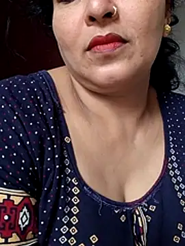 دردشة angel_ridhi الجنسية المباشرة