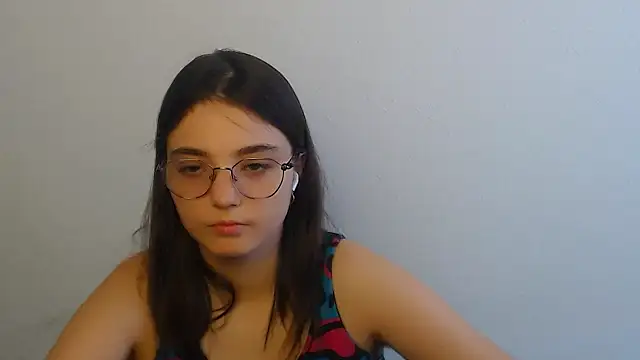 צ'אט XXX בשידור חי של Sun_Shine__