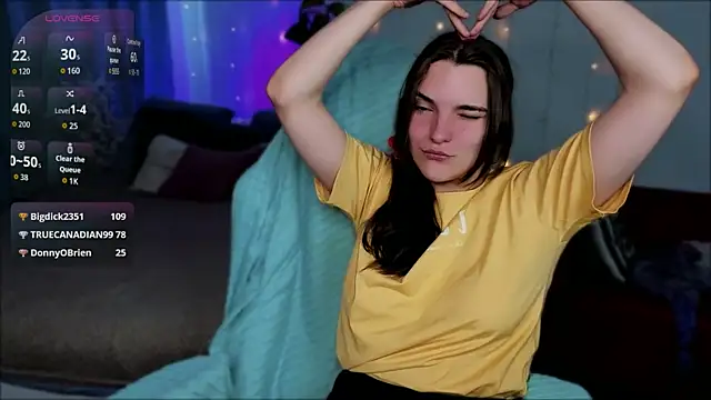 Chat +18 de Rune_Veiila ao vivo