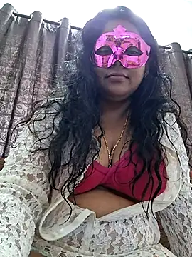 Hot_Sreeja_Tamil Live XXX-chat