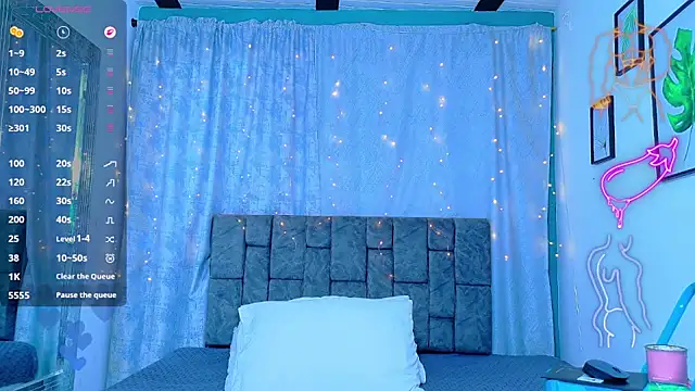 צ'אט XXX בשידור חי של NicolasTorrez