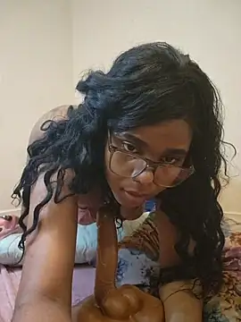 CANDY-LATIN Chat XXX live