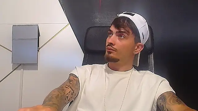 BrandonTate 라이브 XXX 채팅