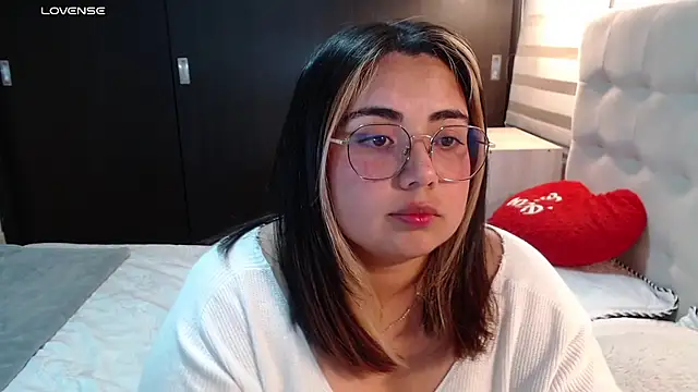 yini_angeln Live XXX chat