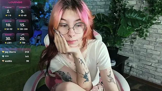 Alice_Nyx Chat XXX in diretta