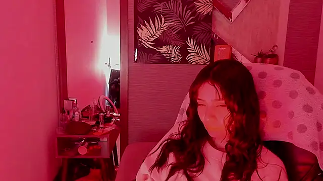 צ'אט XXX בשידור חי של CattsyCatt