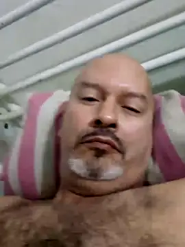 Juan_45 Adlı Modelin Canlı XXX Sohbeti