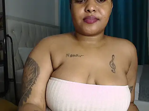 Chat XXX en directo de Mamacita_Boo