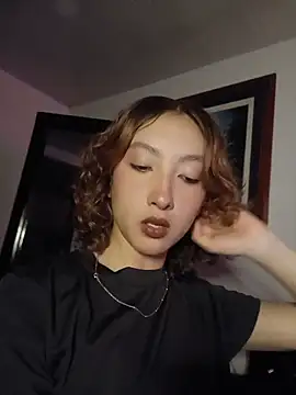 Chat +18 de Laurenn_Sweet ao vivo