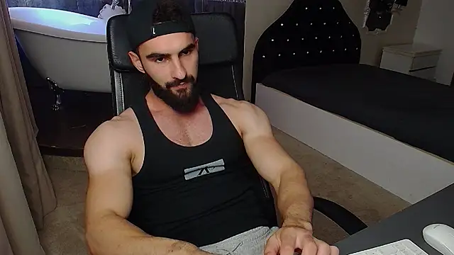 MicahLane's Live XXX Chat