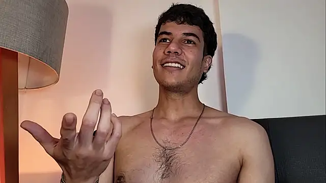צ'אט XXX בשידור חי של Derek_stud_