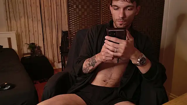 צ'אט XXX בשידור חי של JackDesFeux