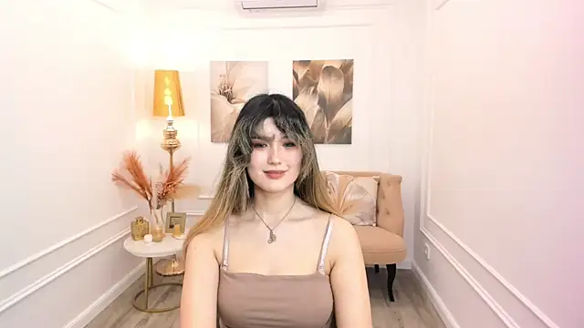 AnneTLi's Live XXX Chat