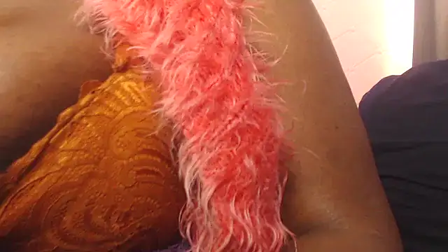 bootyqueenxxx21's Live XXX Chat