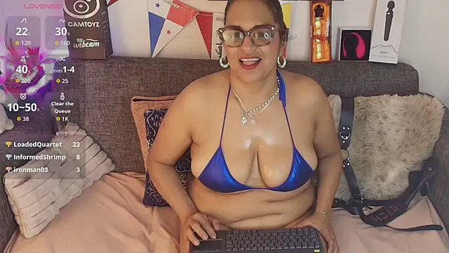Angelabrowm Adlı Modelin Canlı XXX Sohbeti