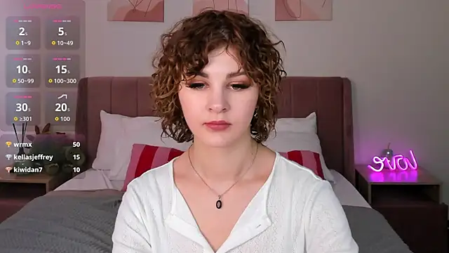 دردشة Kira__Fluffy الجنسية المباشرة