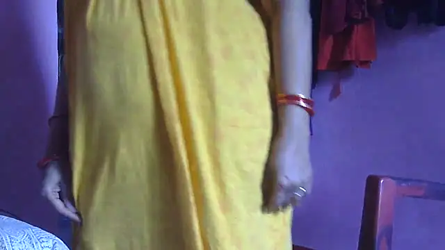 Pooja-suman live XXX chat
