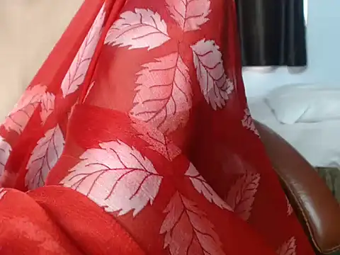 sunitha-3's Live XXX Chat
