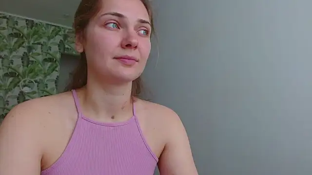 Olivia_shine live XXX chat