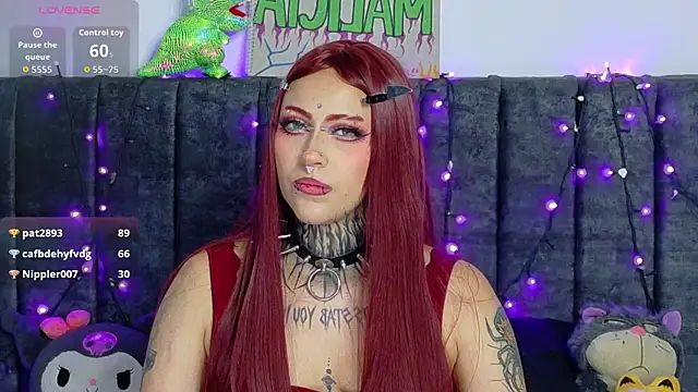 maliciaXpoison élő XXX-chatje