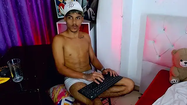 Czat XXX na żywo – Angel_foxc13