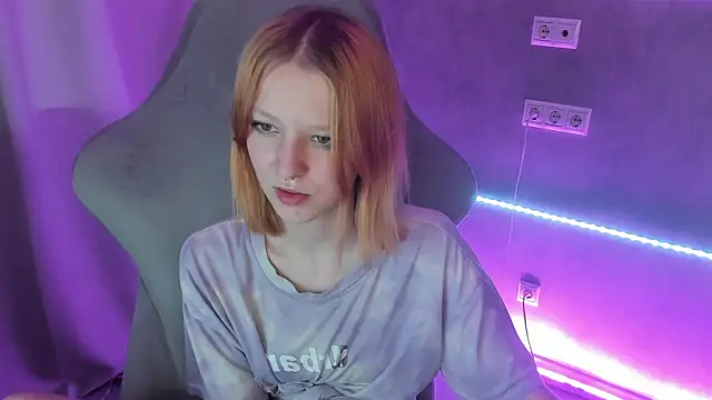Emma_Dusk Chat XXX live
