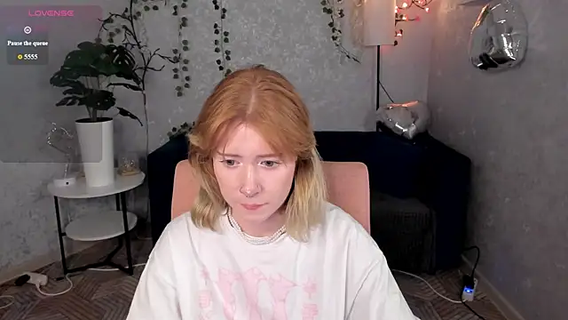 Elira_Vane's Live XXX Chat