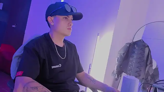 Chat XXX ao vivo de angel_still_