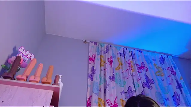 دردشة NicolleTaylor الجنسية المباشرة