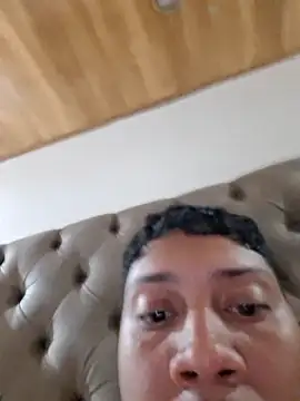 GRUESO-CURVO Webcam Show