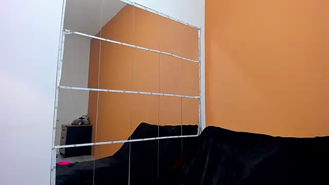 Chat +18 de b3cky_ ao vivo