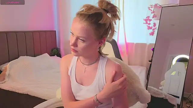 EvaHamilton Chat XXX in diretta